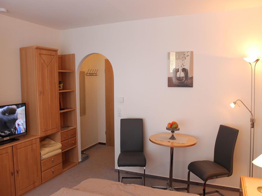 Haus Traudel Matt Hotel Elzach Eksteriør billede